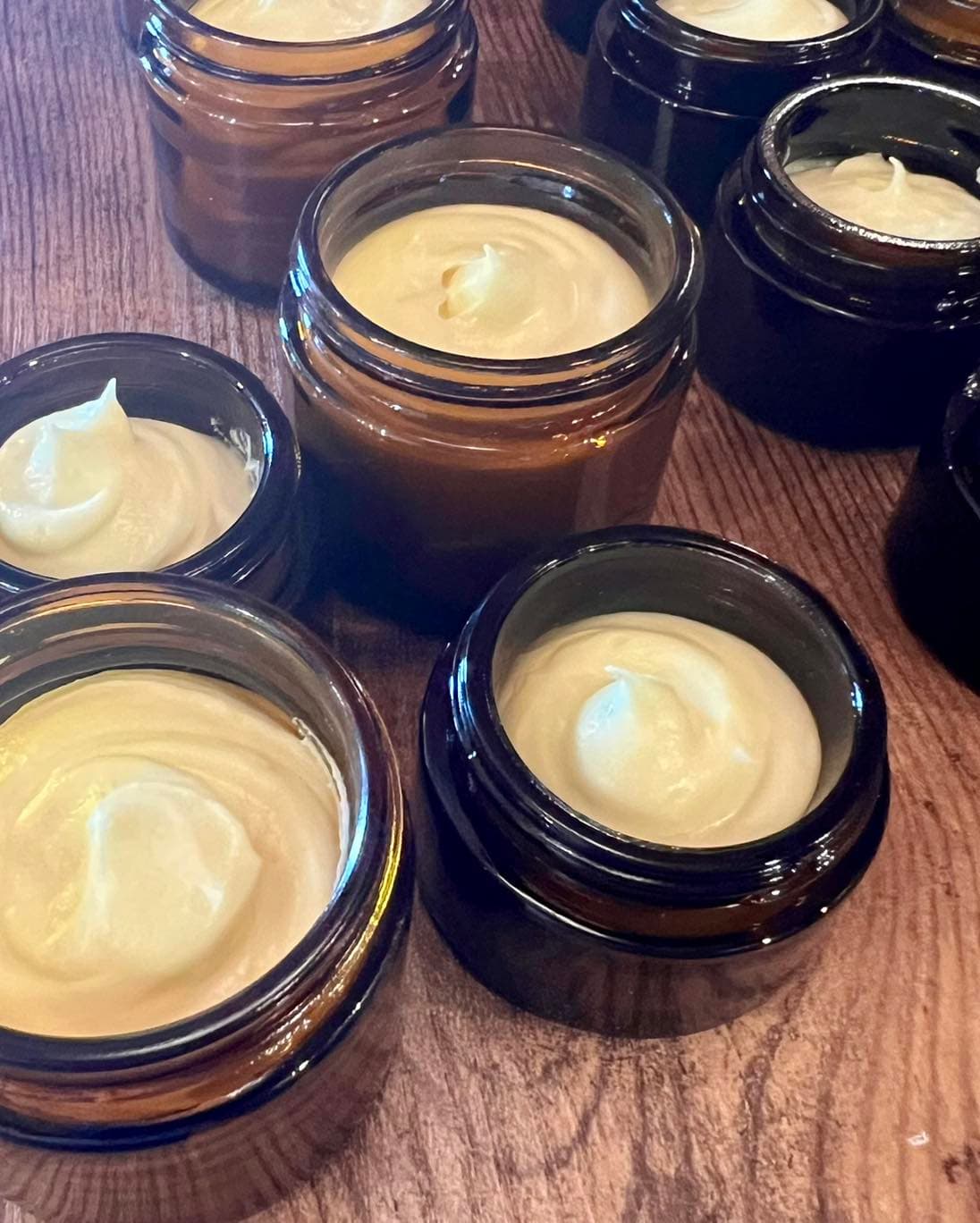 Tallow Products ā Medicinal herbal infused balms, lip balm, deodorant, and beeswax candles. Made with our 100% grass-fed beef tallow.